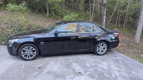 2009 BMW E60 5 Series Sedan - Image 2 of 6