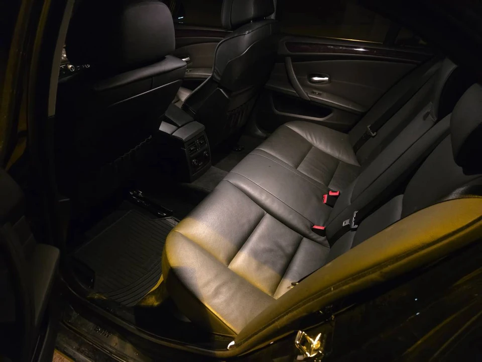 2009 BMW M3 - Image 2 of 7