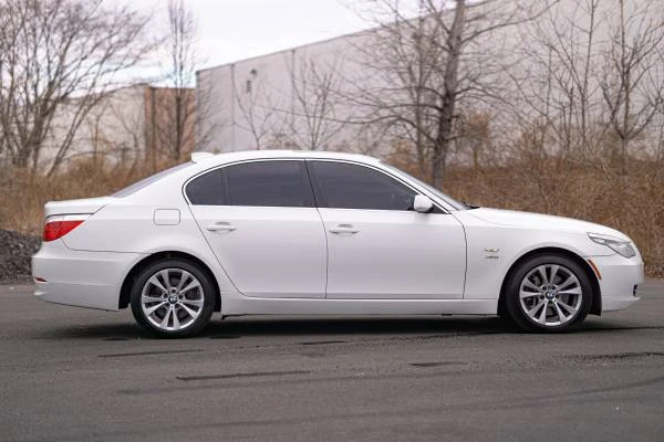 2009 BMW E60 5 Series Sedan - Image 7 of 21