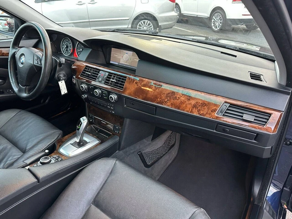 2009 BMW E60 5 Series Sedan - Image 26 of 31