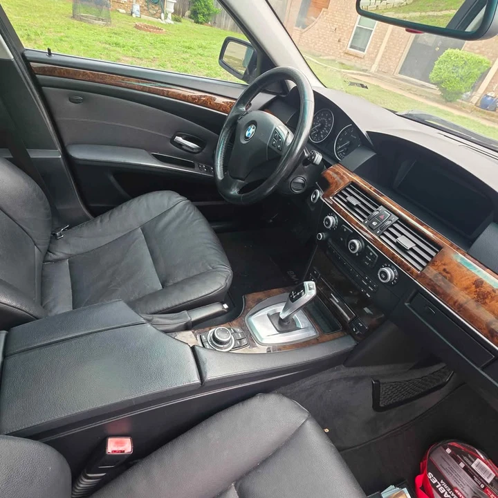 2009 BMW E60 5 Series Sedan - Image 5 of 10