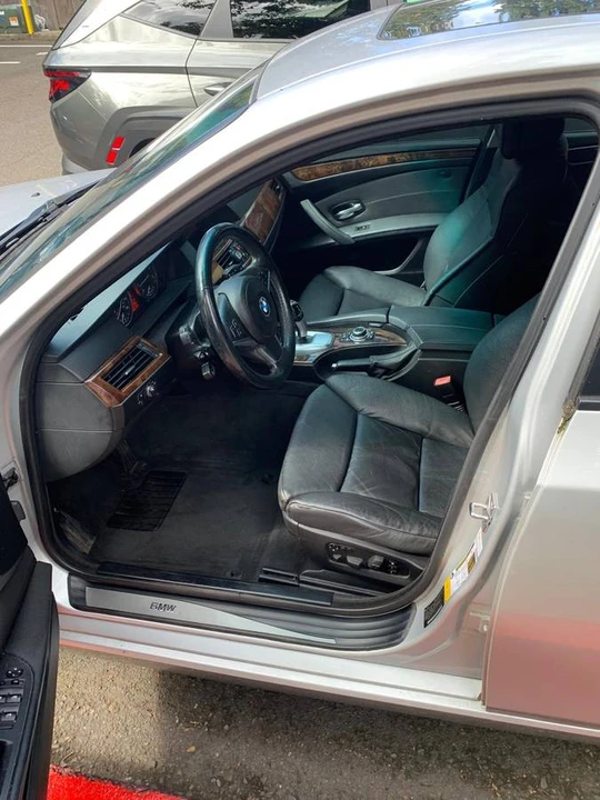 2009 BMW E60 5 Series Sedan - Image 2 of 5