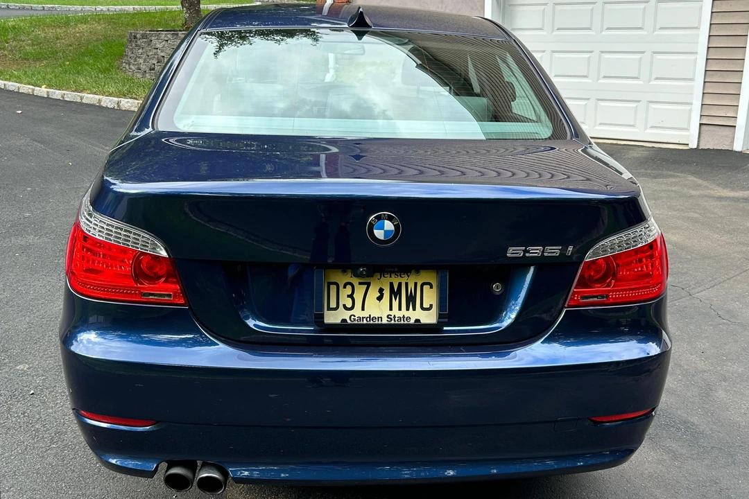 2009 BMW E60 5 Series Sedan - Image 5 of 31