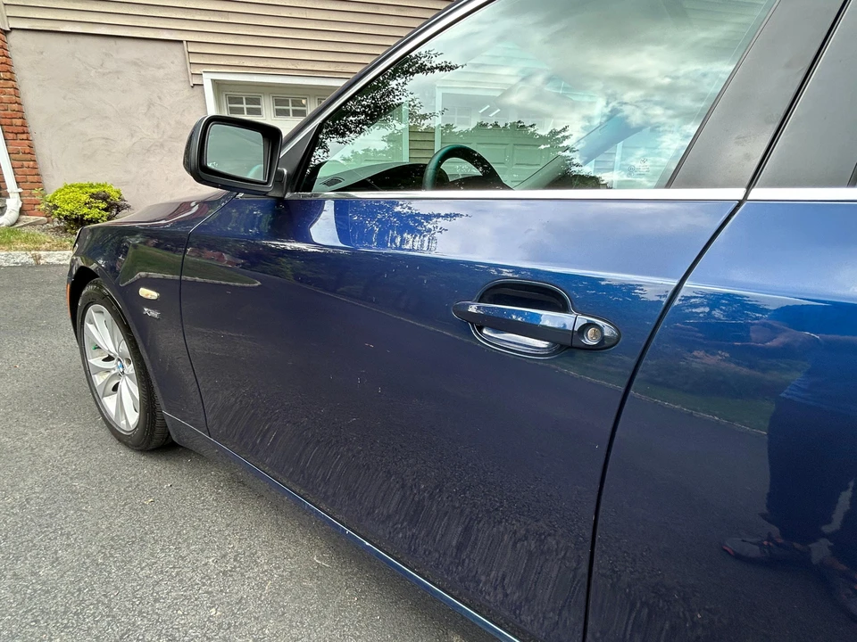 2009 BMW E60 5 Series Sedan - Image 17 of 31