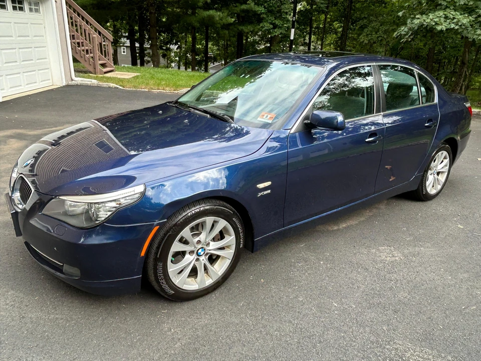 2009 BMW E60 5 Series Sedan - Image 8 of 31