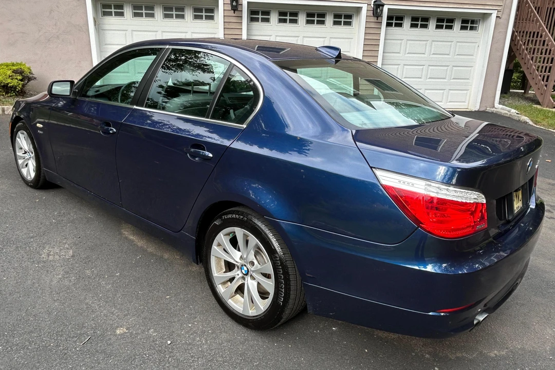 2009 BMW E60 5 Series Sedan - Image 4 of 31