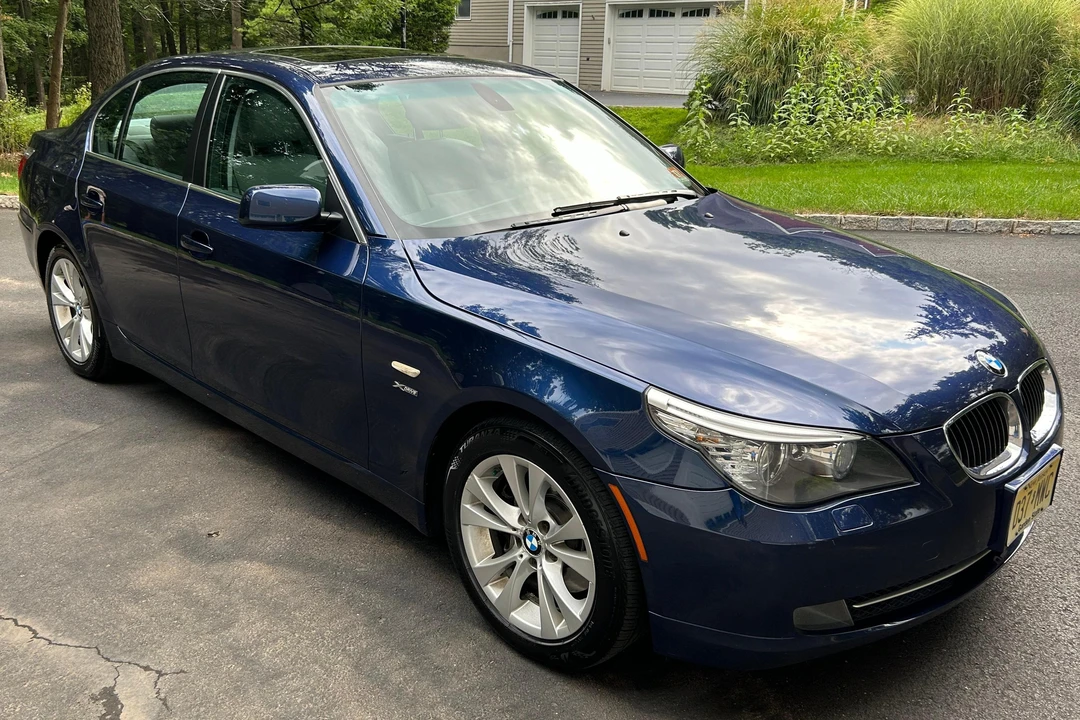 2009 BMW E60 5 Series Sedan - Image 3 of 31