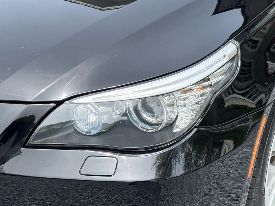2009 BMW E60 5 Series Sedan - Image 9 of 18