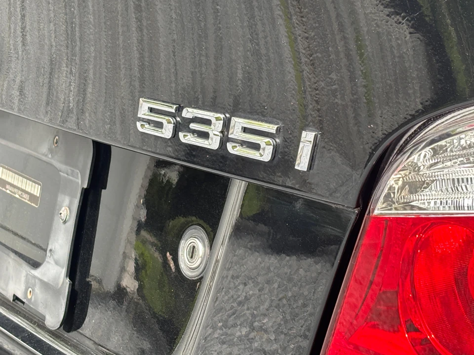 2009 BMW E60 5 Series Sedan - Image 17 of 18