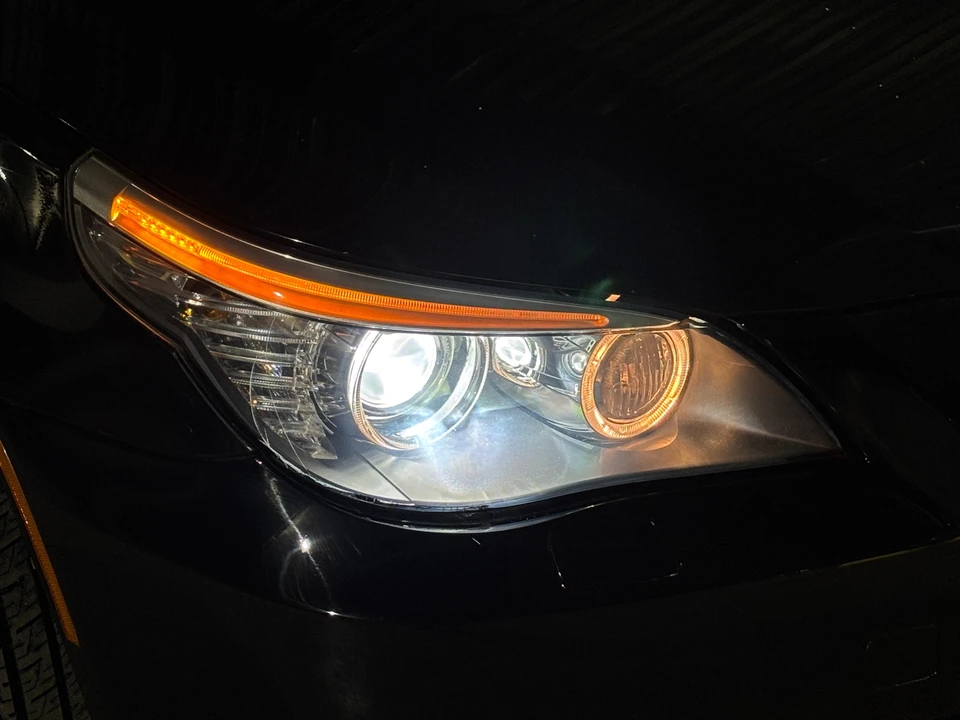 2009 BMW E60 5 Series Sedan - Image 7 of 18
