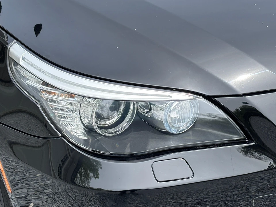 2009 BMW E60 5 Series Sedan - Image 6 of 18