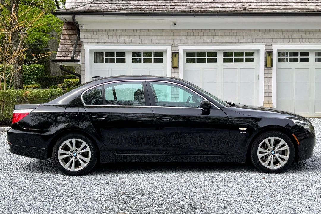 2009 BMW E60 5 Series Sedan - Image 3 of 18