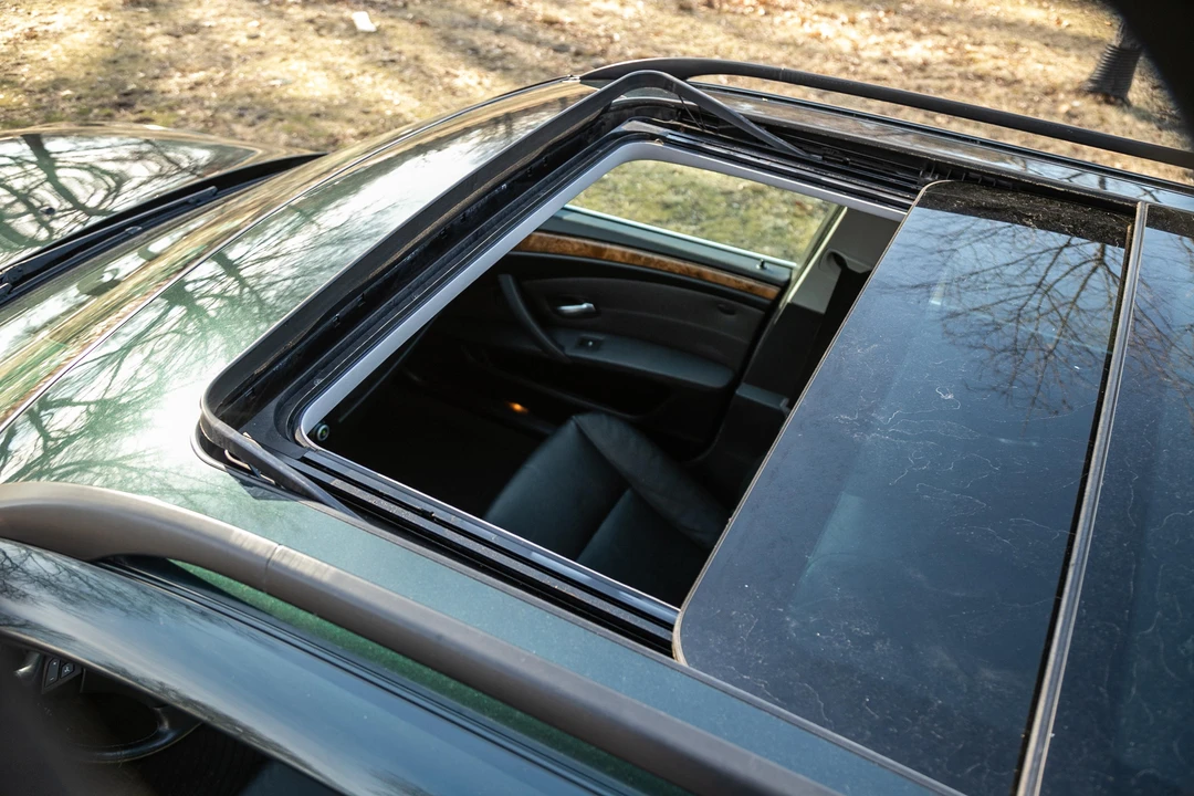 2009 BMW E61 5 Series Touring - Image 19 of 31