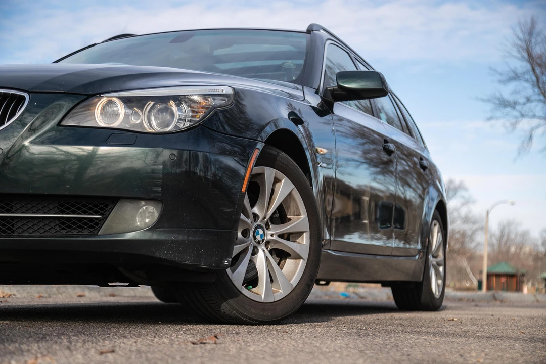 2009 BMW E61 5 Series Touring - Image 14 of 31