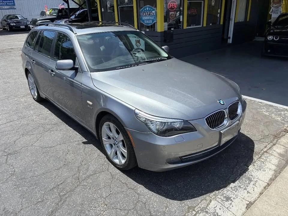 2009 BMW E60 5 Series Sedan - Image 8 of 16