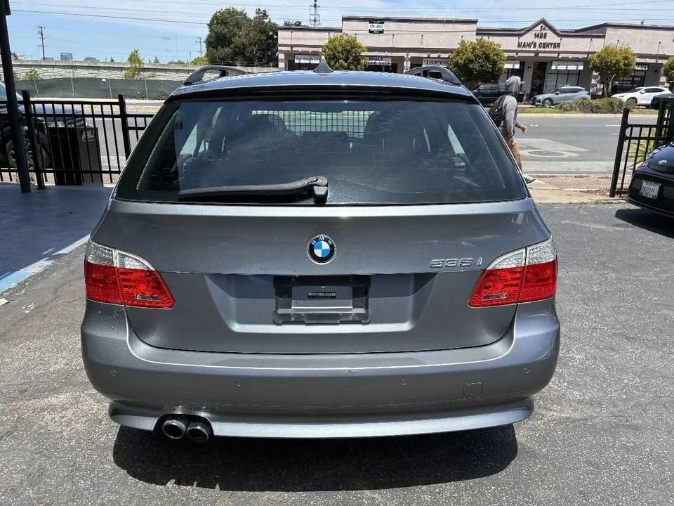 2009 BMW E60 5 Series Sedan - Image 12 of 16