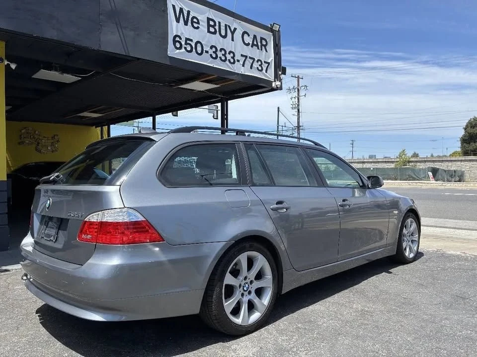2009 BMW E60 5 Series Sedan - Image 11 of 16