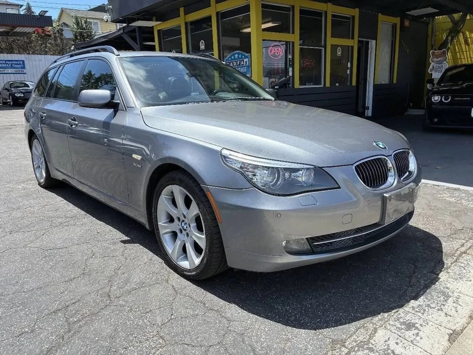 2009 BMW E60 5 Series Sedan - Image 9 of 16