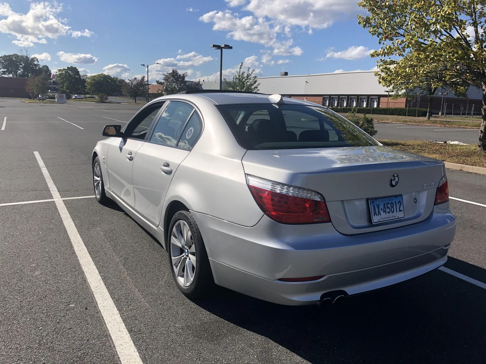 2009 BMW E60 5 Series Sedan - Image 13 of 31