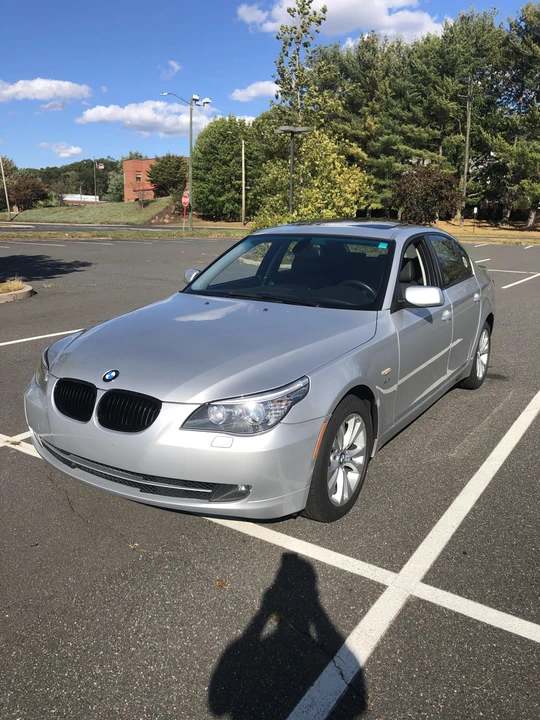 2009 BMW E60 5 Series Sedan - Image 8 of 31