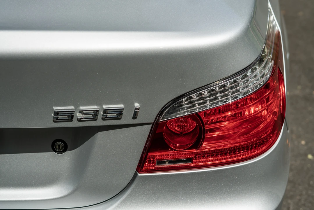 2009 BMW E60 5 Series Sedan - Image 30 of 31