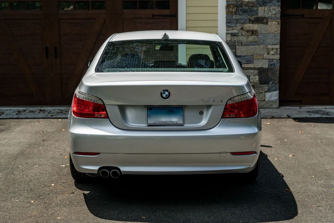 2009 BMW E60 5 Series Sedan - Image 16 of 31