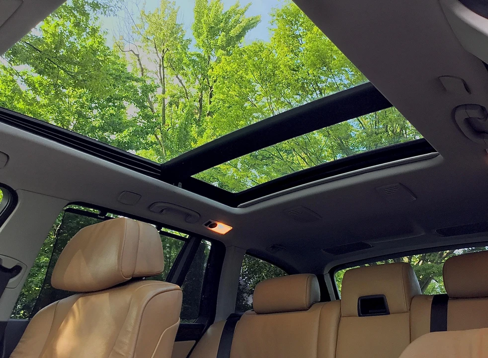 2009 BMW E61 5 Series Touring - Image 10 of 17