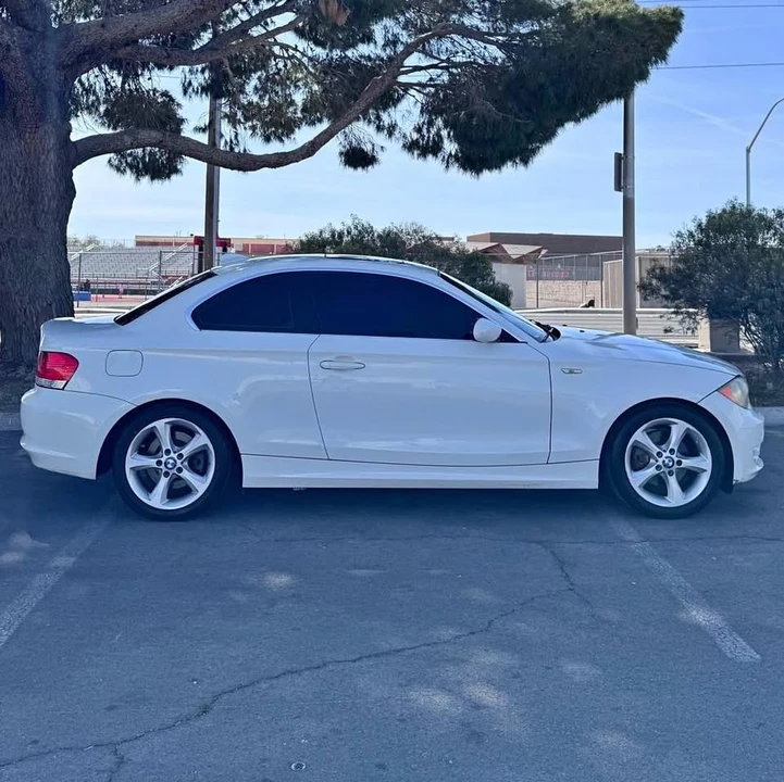 2009 BMW E81/E82/E88 1 Series - Image 1 of 9