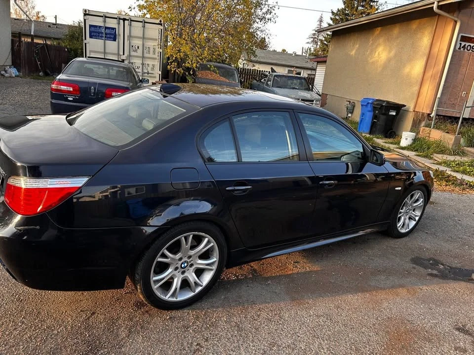 2009 BMW E60 545i & 550i Sedan - Image 9 of 15