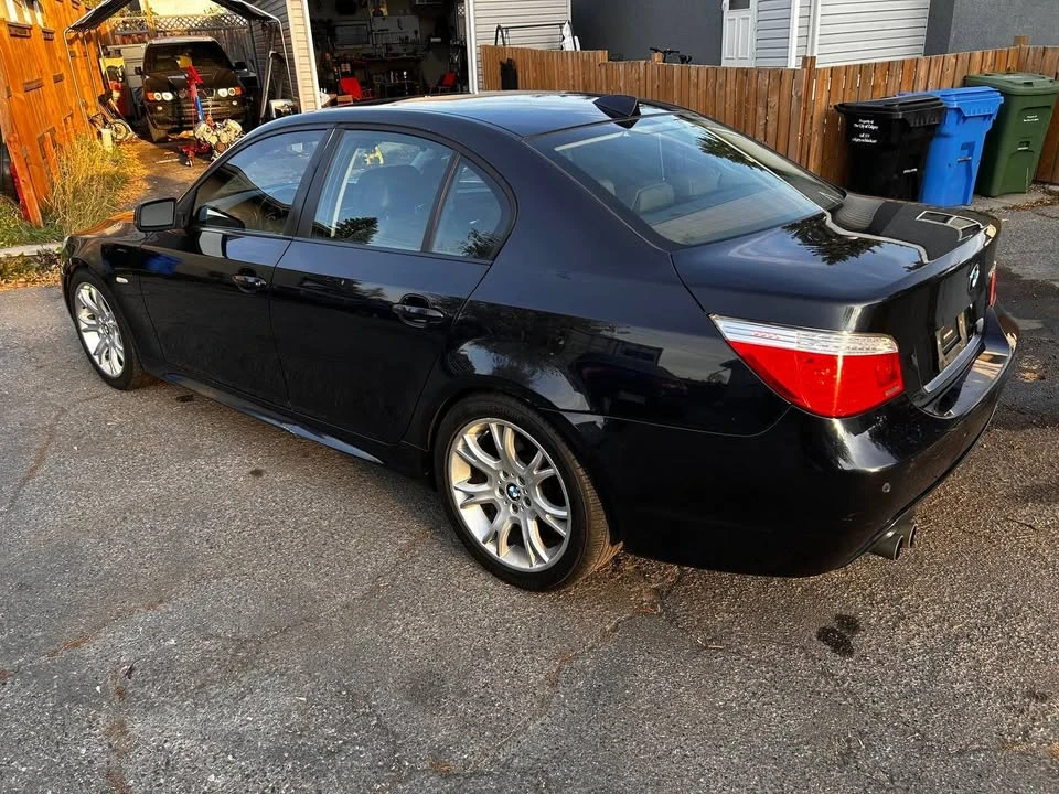 2009 BMW E60 545i & 550i Sedan - Image 11 of 15