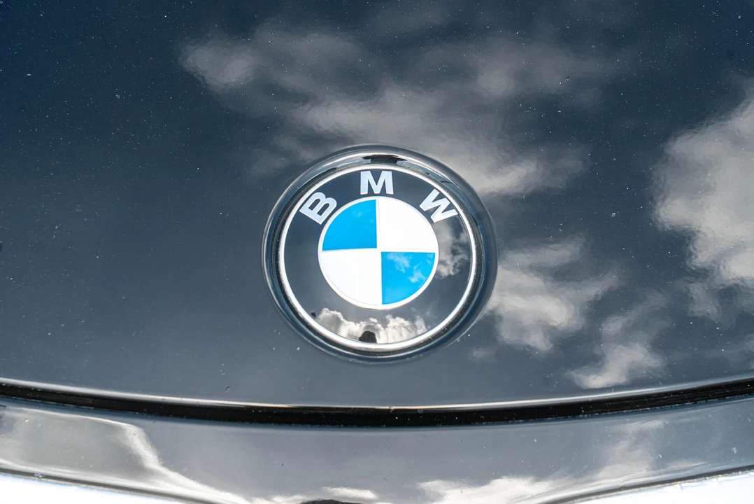 2009 BMW E63/E64 645Ci & 650i - Image 11 of 31