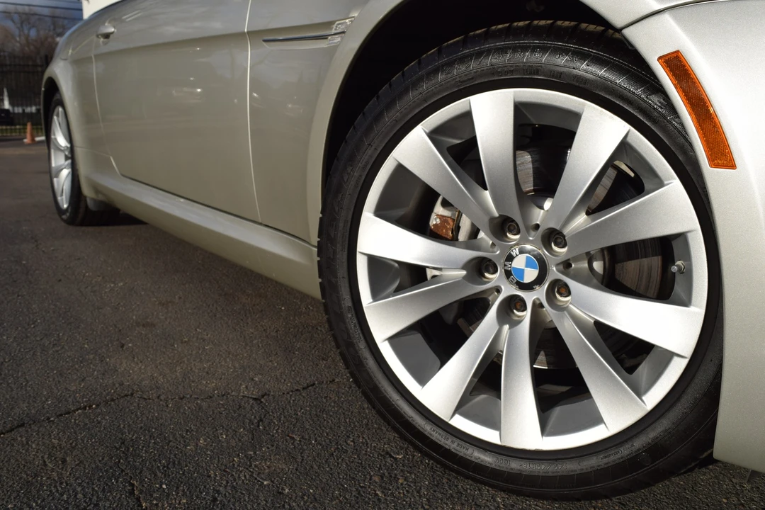 2009 BMW E63/E64 645Ci & 650i - Image 5 of 21