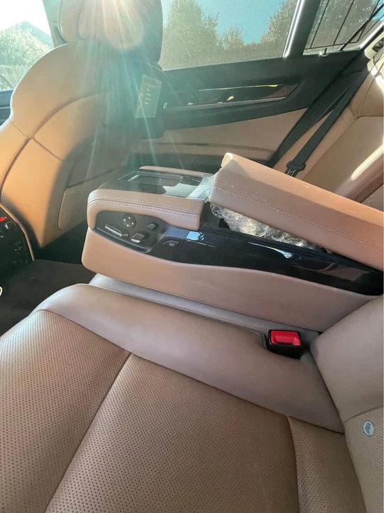 2009 BMW F01/F02 7 Series - Image 15 of 18