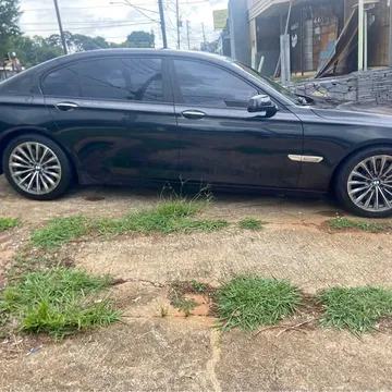 2009 BMW 7 Series 750Li Sedan 4D