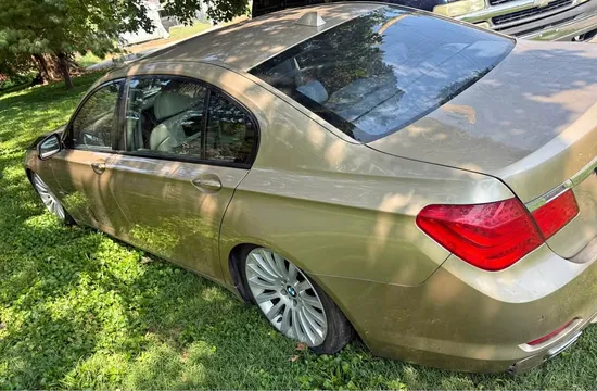 2009 BMW 7 Series 750Li Sedan 4D