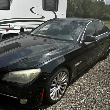 2009 BMW 7 Series 750i Sedan 4D