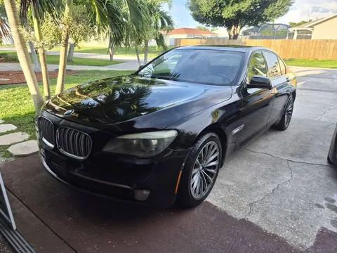2009 BMW 7 Series 750i Sedan 4D
