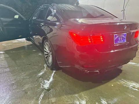 2009 BMW 7 Series 750i Sedan 4D