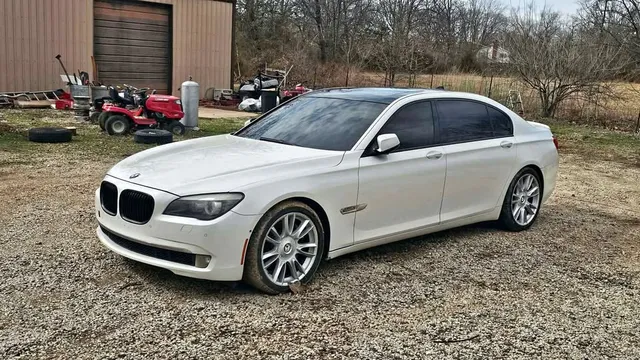2009 BMW 7 Series 750iL Sedan 4D