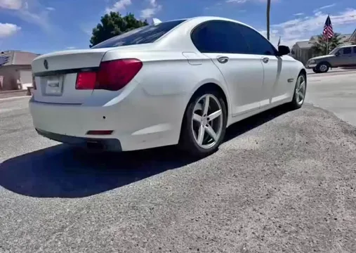 2009 BMW 750Li