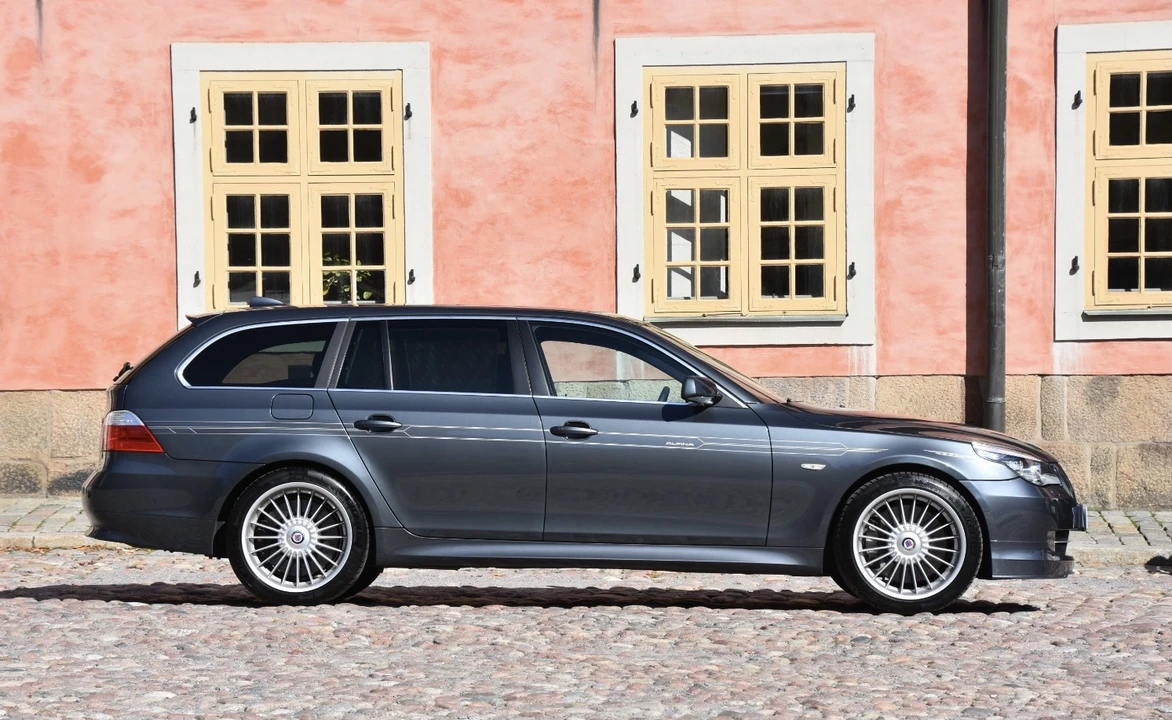 2009 BMW Alpina B5 - Image 5 of 10