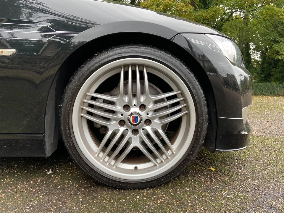 2009 BMW Alpina B3 - Image 15 of 31