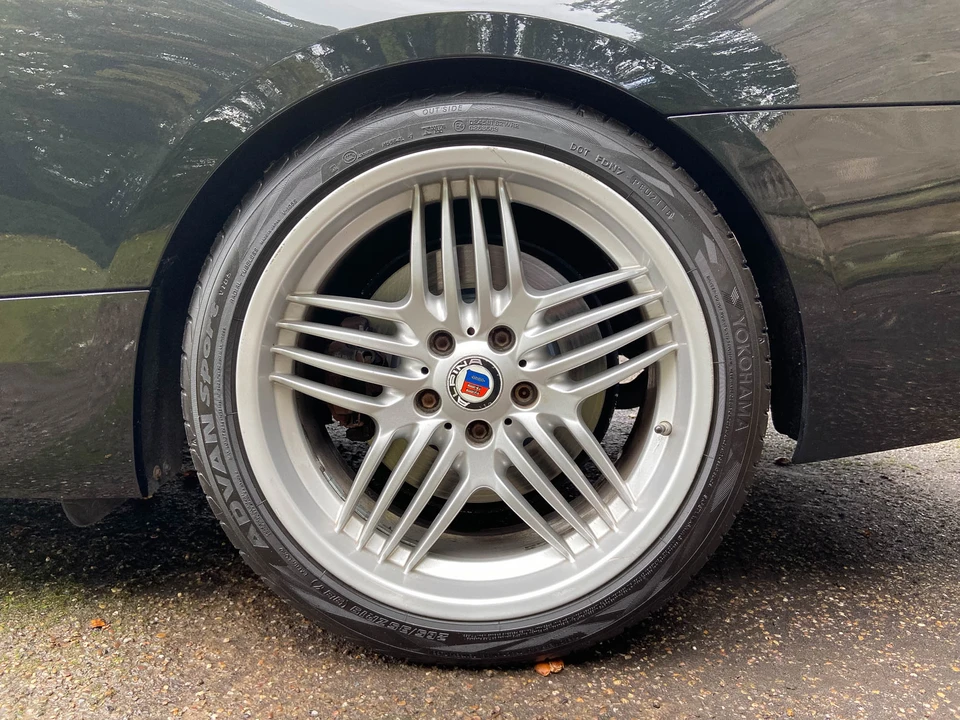 2009 BMW Alpina B3 - Image 25 of 31