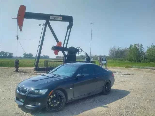 2009 BMW E90 3 Series Sedan - Image 2 of 2
