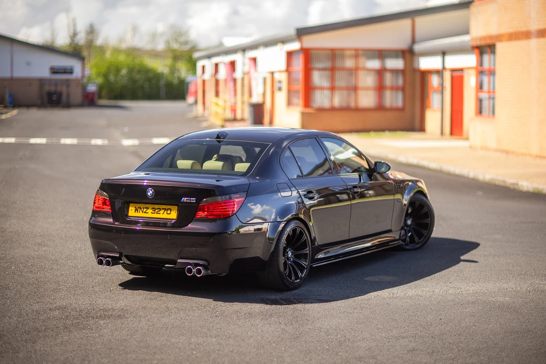2009 BMW E60 M5 - Image 14 of 31