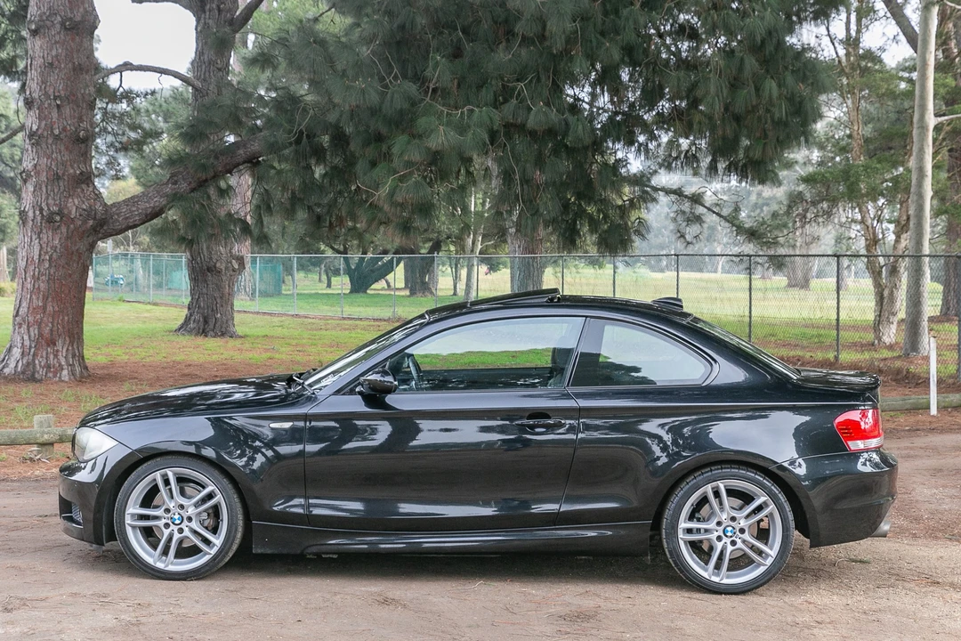 2009 BMW E81/E82/E88 1 Series - Image 16 of 31