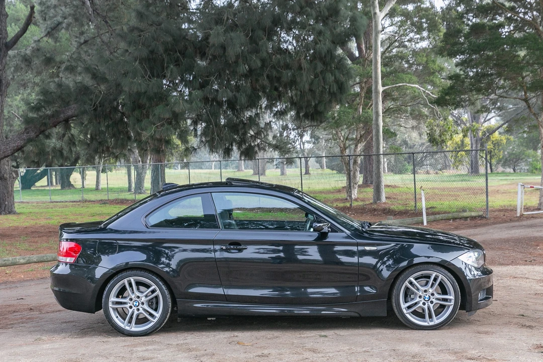 2009 BMW E81/E82/E88 1 Series - Image 18 of 31