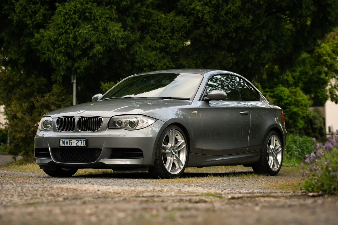 2009 BMW E82 135i & 135is - Image 2 of 31