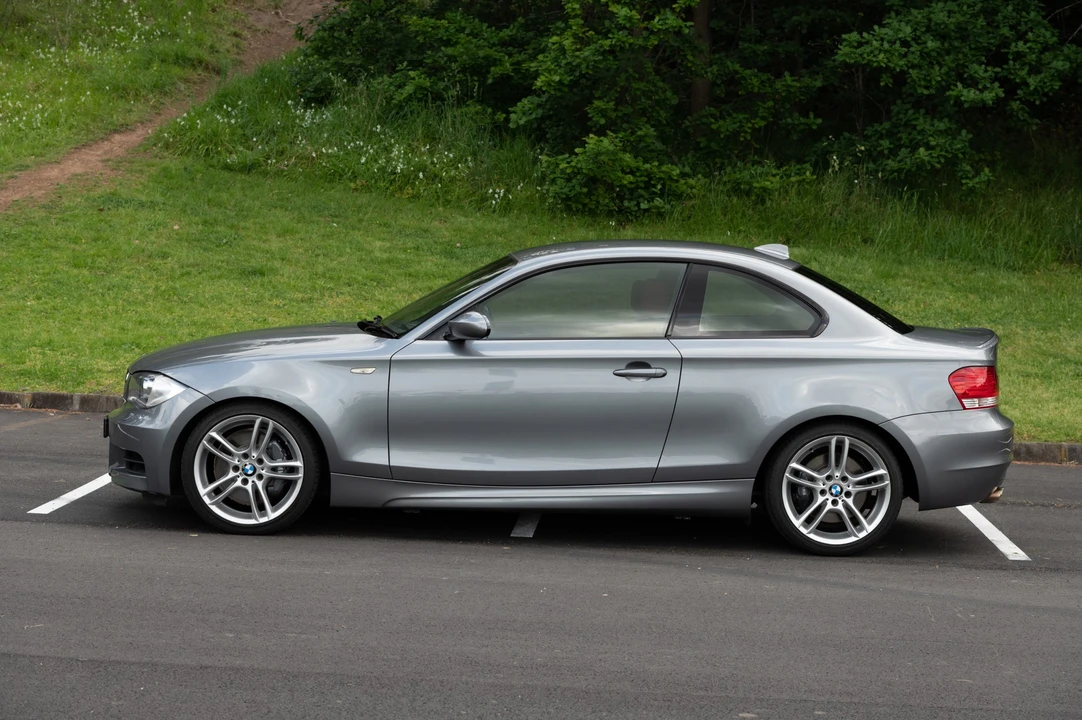 2009 BMW E82 135i & 135is - Image 28 of 31