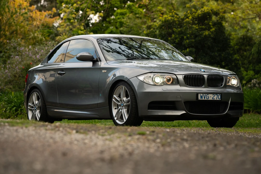 2009 BMW E82 135i & 135is - Image 16 of 31